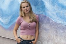 Pink Half Button Short Sleeved Top Natalie Portman Wallpaper