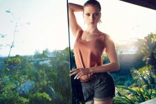 Scarlett Johansson 4K Ultra HD Wallpaper